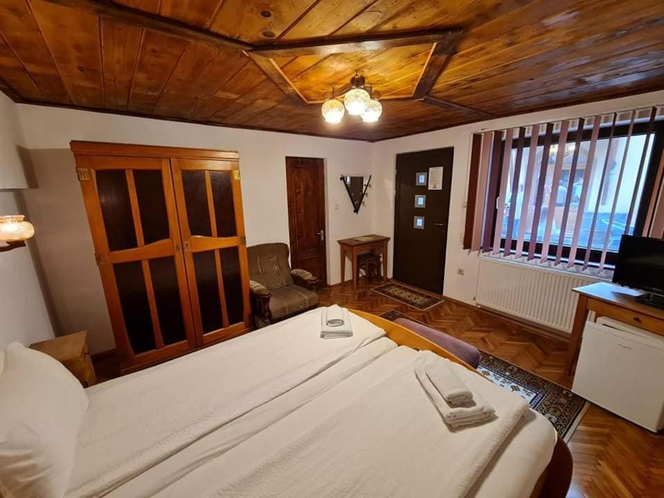Pensiunea Otilia Sighişoara Extérieur photo